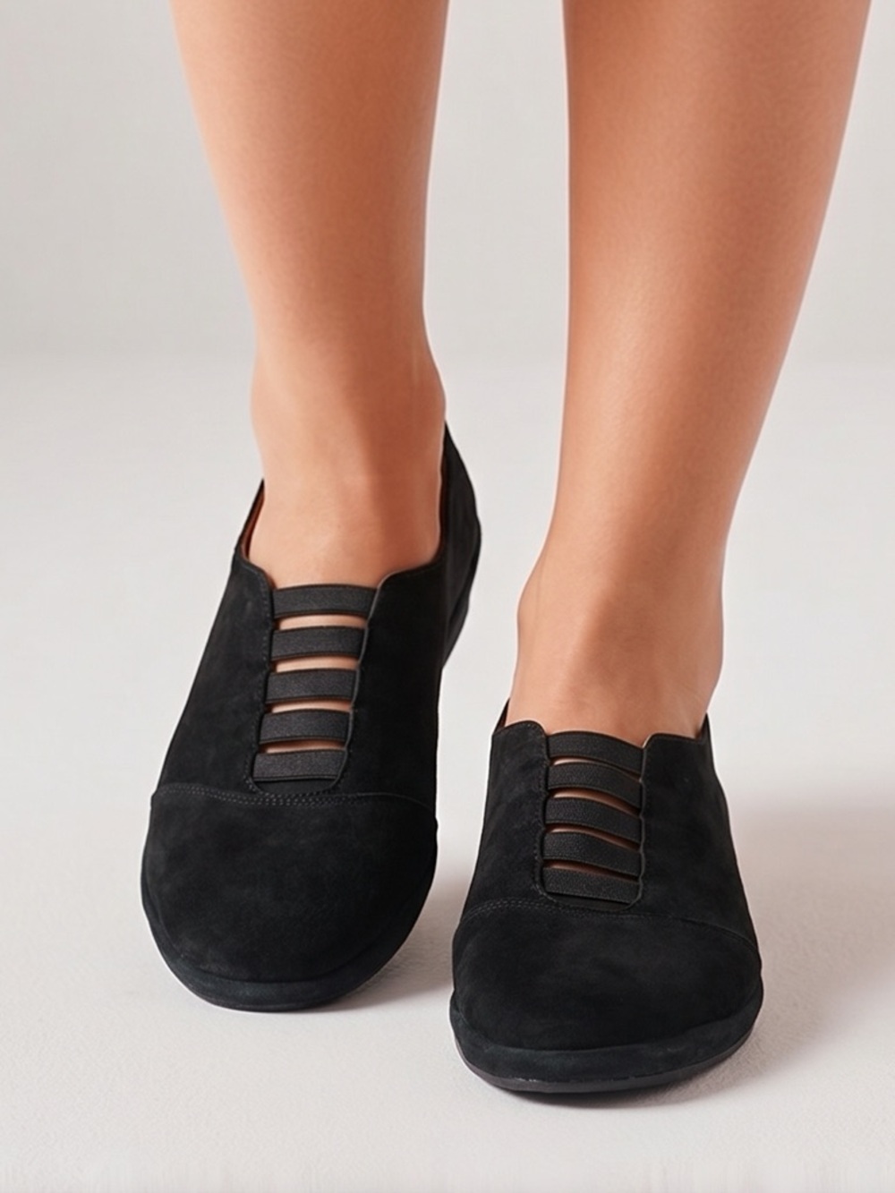 L’AMOUR DES PIEDS | Black Beziers Suede Shoes 9